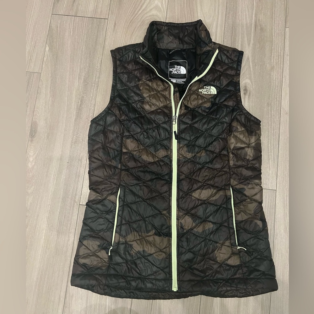 The North Face Vest - Nano Camo